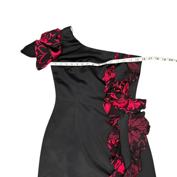 IvaNova Designer One Sleeve Black With Red Ruffle Cocktail Party Mini Dress SZ 4 - Picture 2 of 9